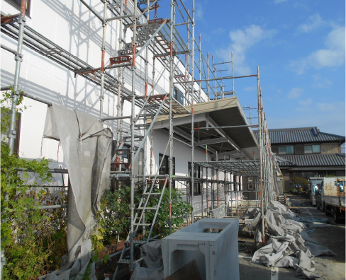 建築工事
